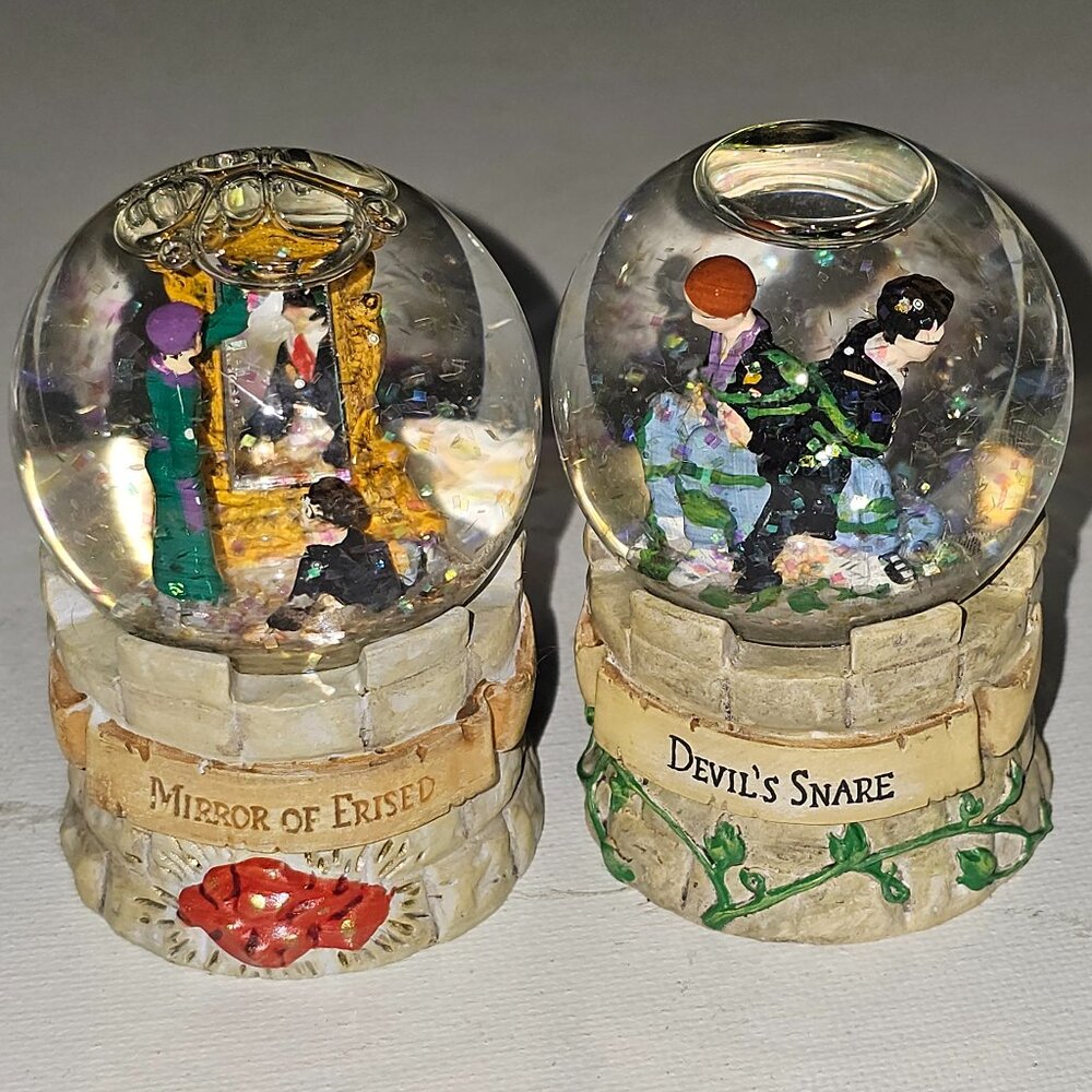 Hallmark 2000 Harry Potter Challenge 2 and 6 Mini Snow Globes